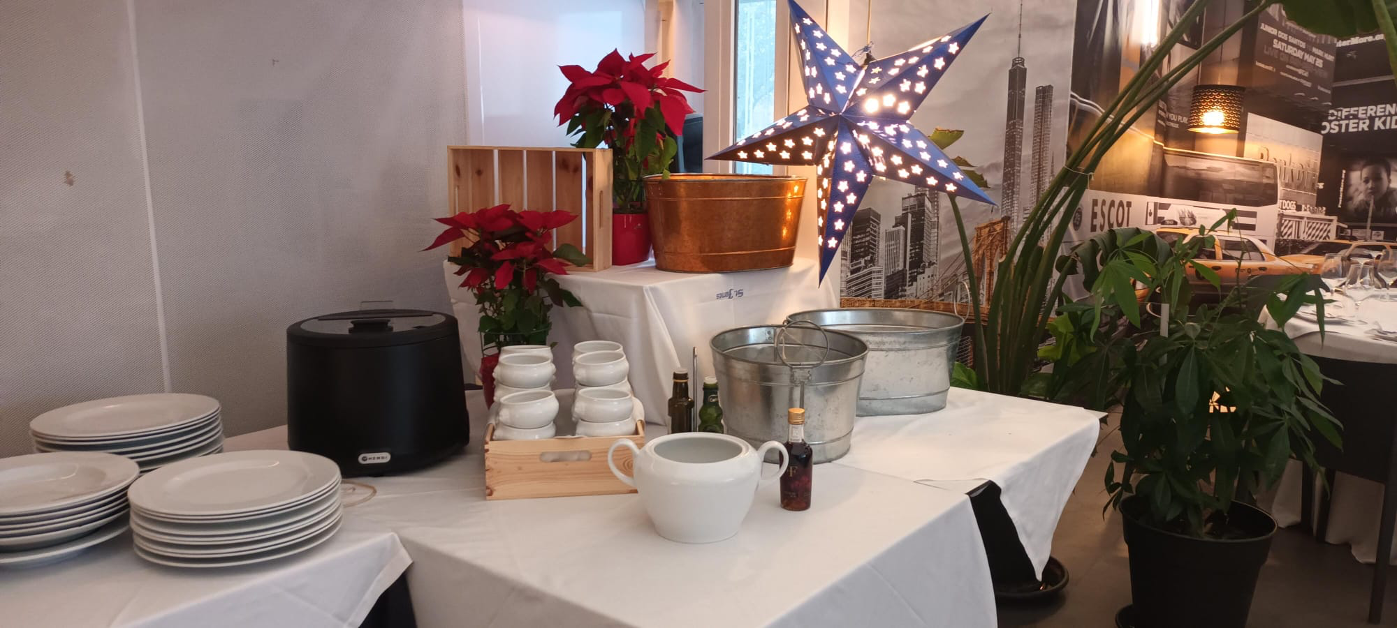 Estación de catering interior para eventos